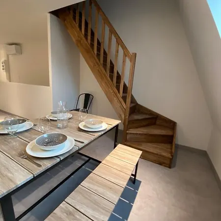 דירה Le Duplex St Nicolas ביון