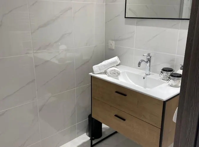 Le Duplex St Nicolas * Beaune (Cote d'Or)